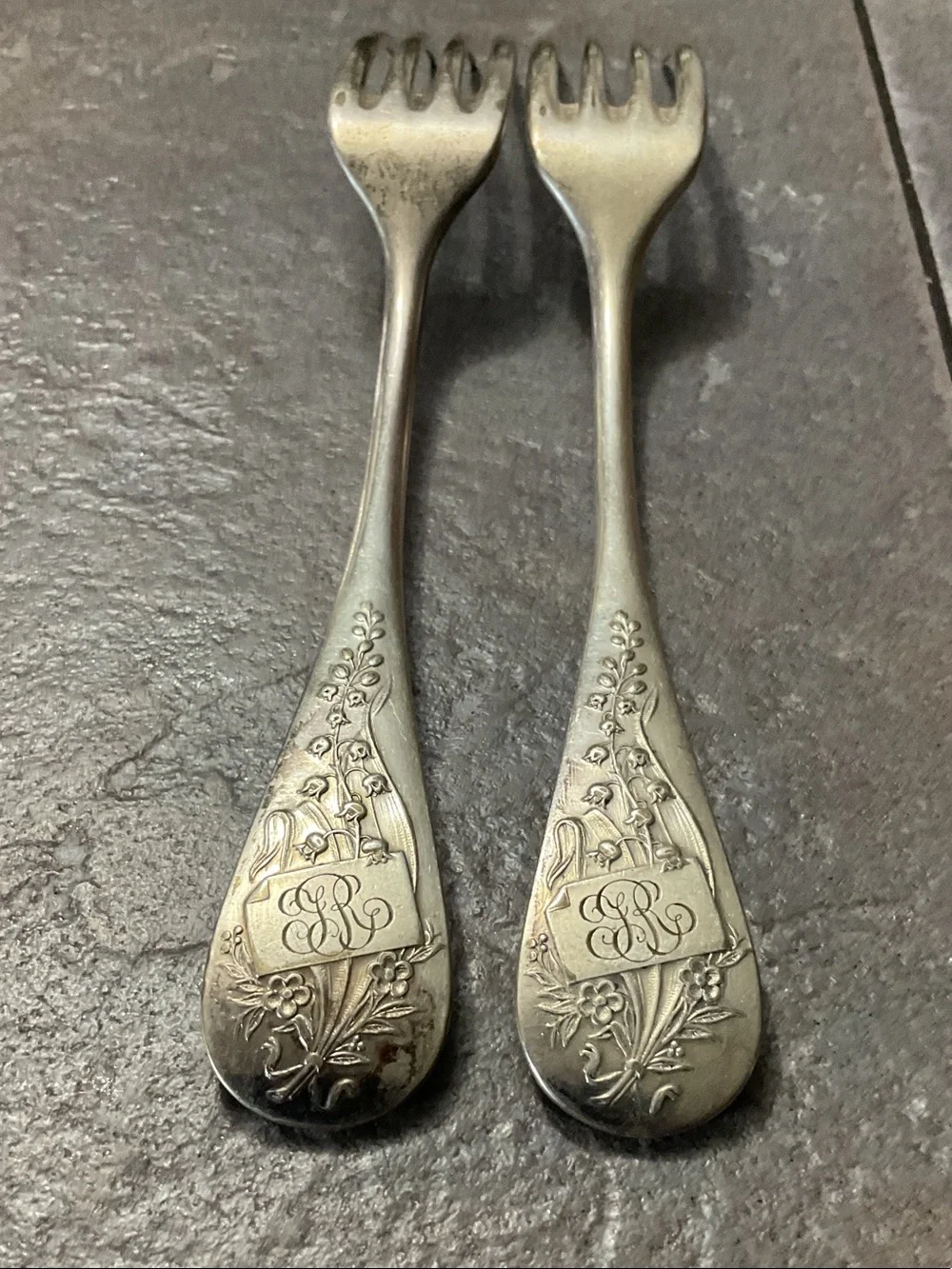 Vintage Silver Tone Dinner Forks - Set of 2